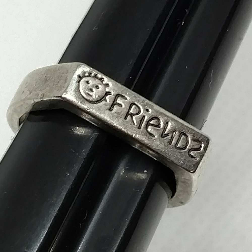 1990s Friendship Ring size 6 Silver tone